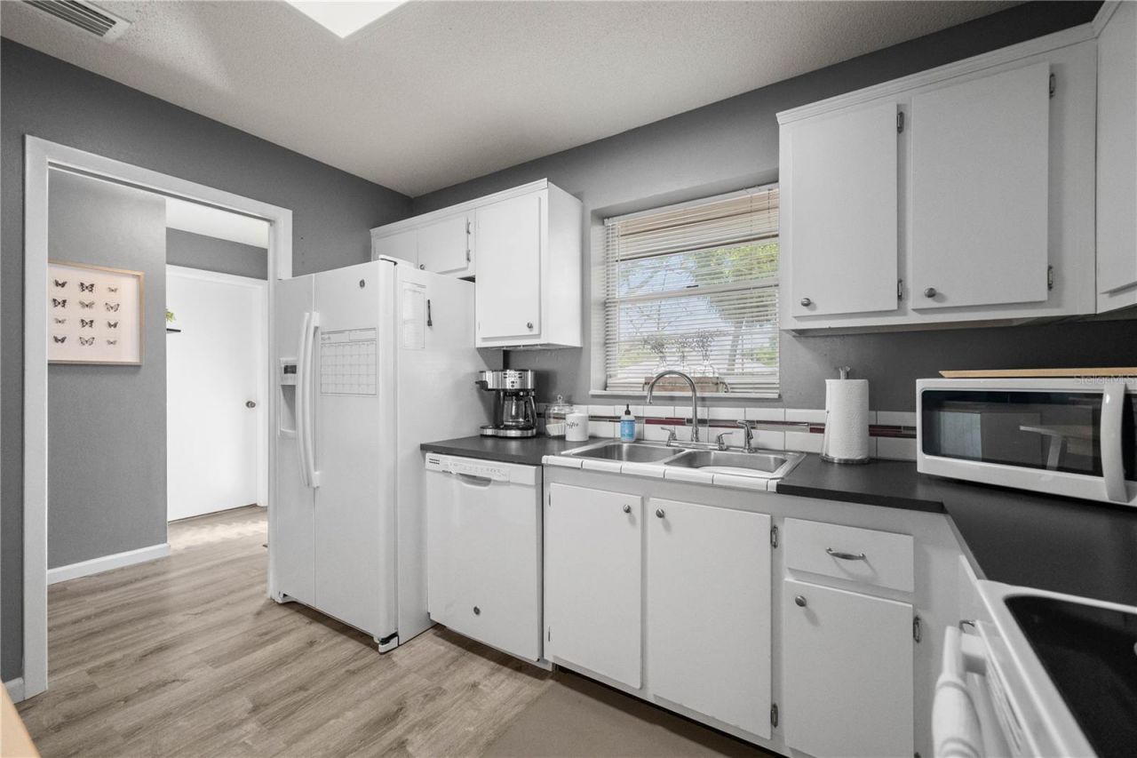 1960 Union Street , Unit 28, Clearwater, FL 33763 Photo