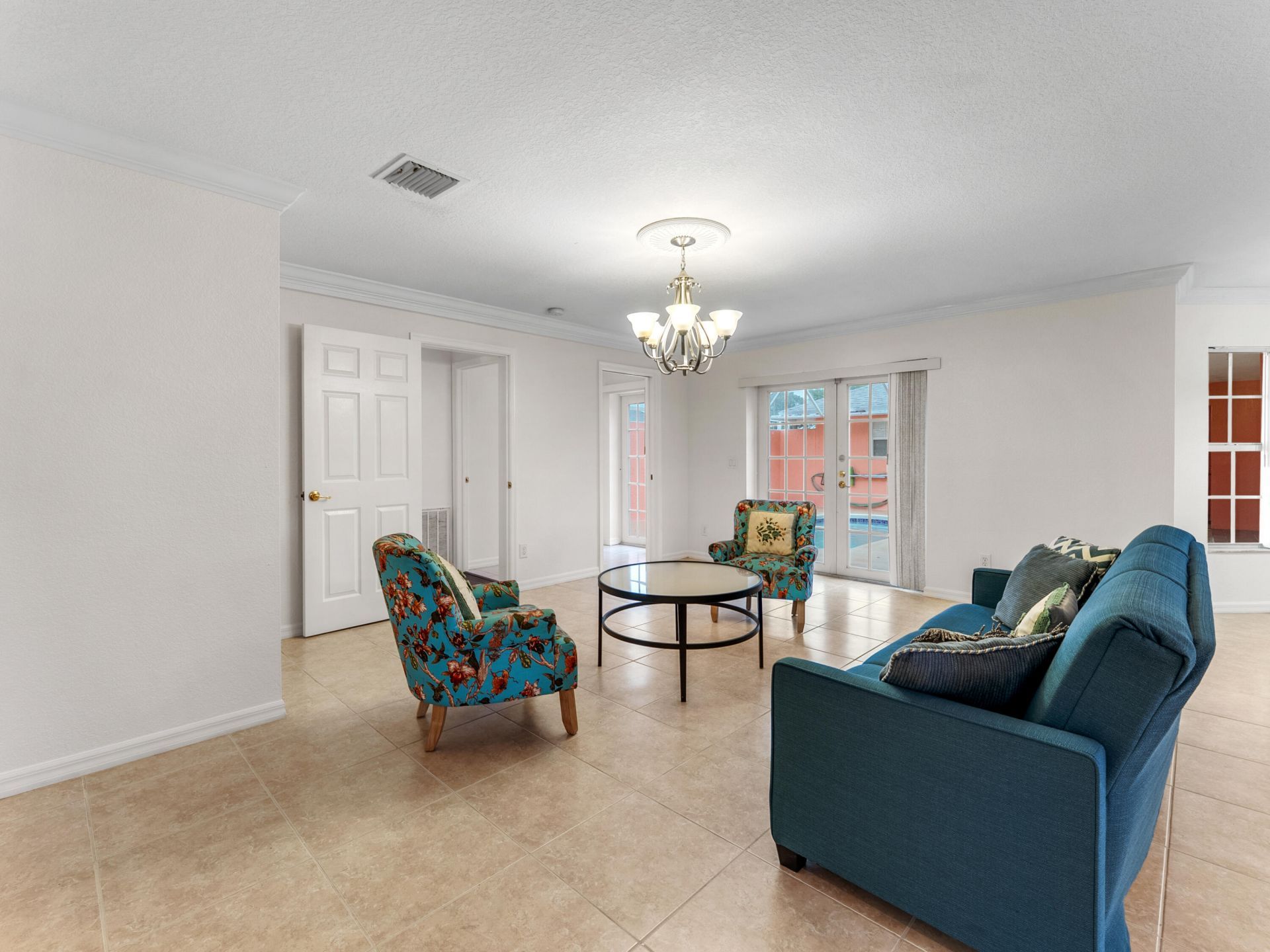 430 SE Thanksgiving Avenue, Port Saint Lucie, FL 34984 Photo