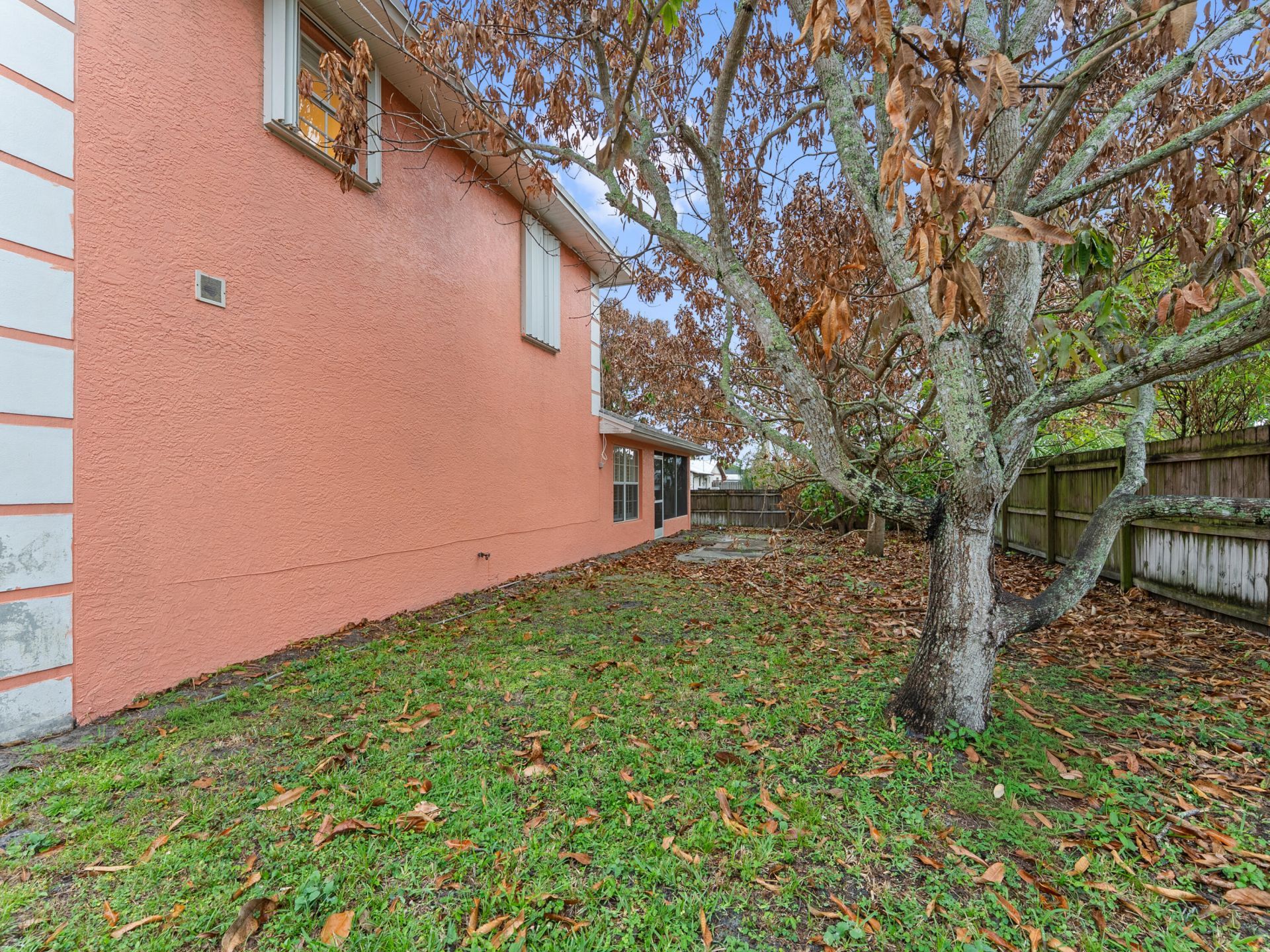 430 SE Thanksgiving Avenue, Port Saint Lucie, FL 34984 Photo