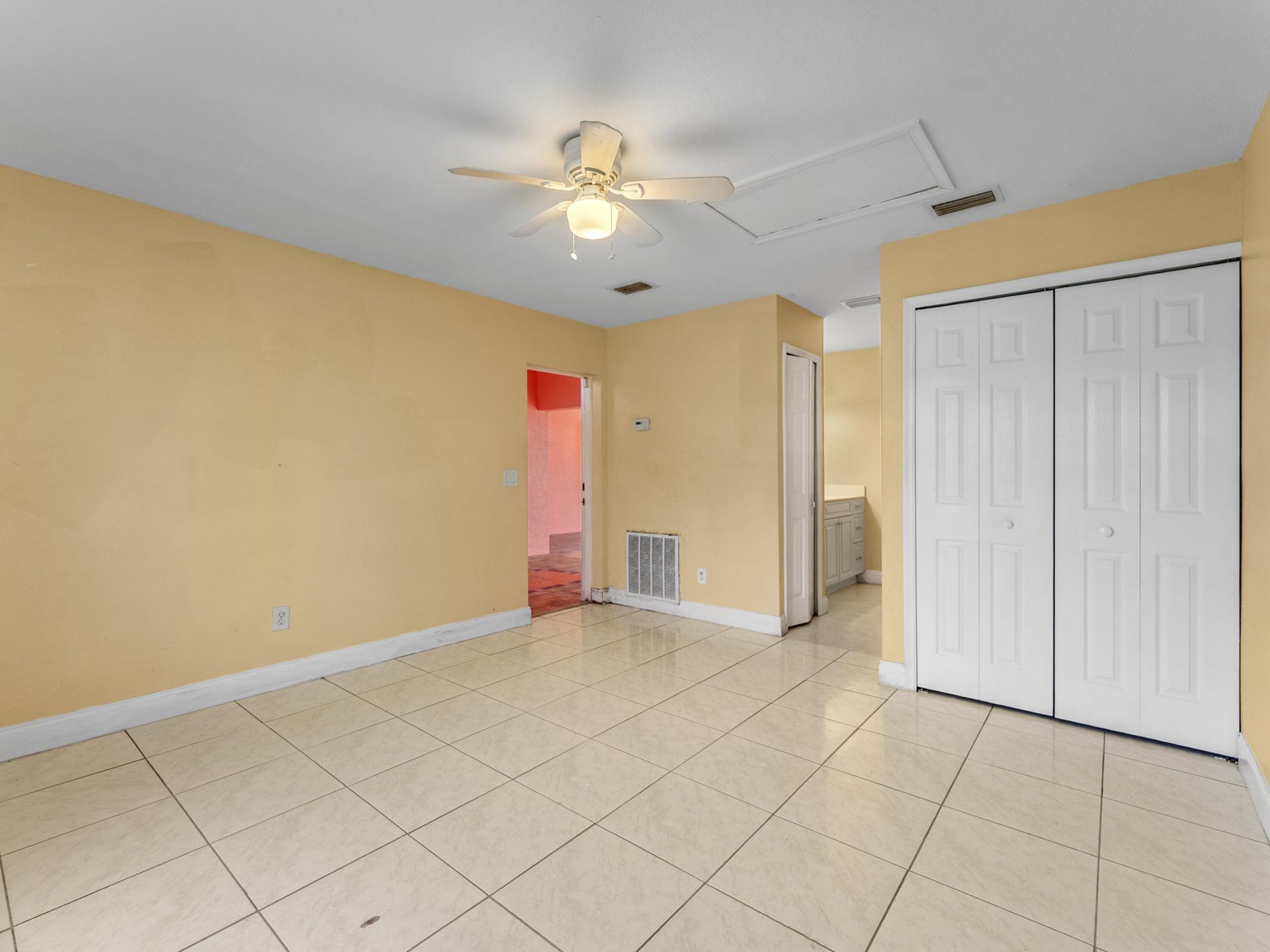 430 SE Thanksgiving Avenue, Port Saint Lucie, FL 34984 Photo