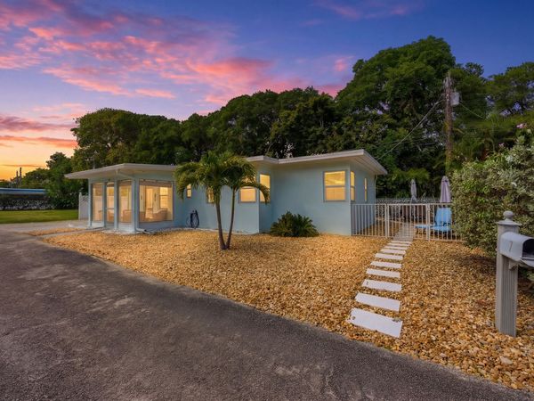 7 Belair Drive, Boynton Beach, FL 33435