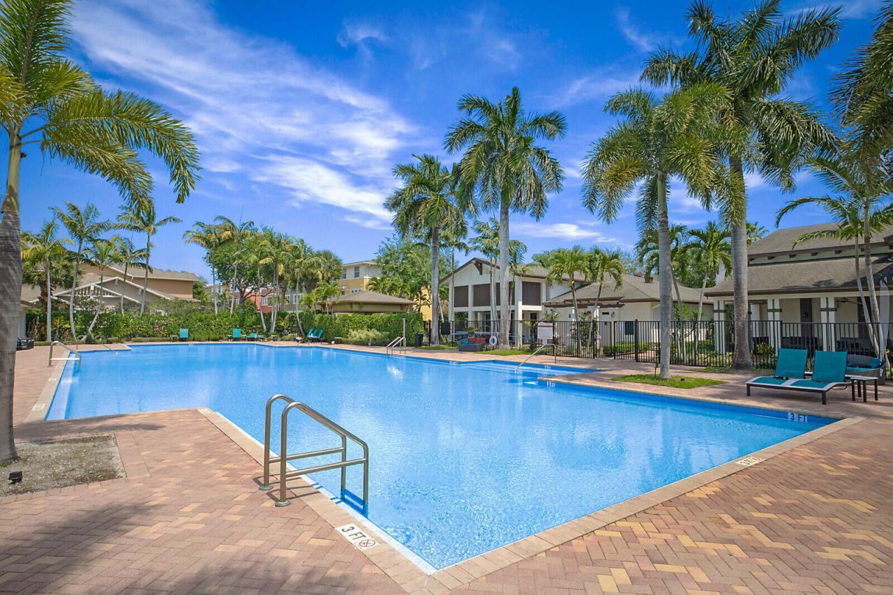 540 Amador Lane, Unit 3, West Palm Beach, FL 33401 Photo