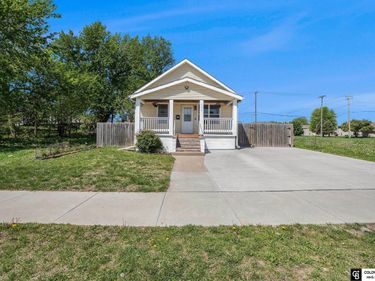 1552 N 17th Street, Omaha, NE 68110