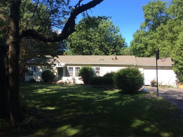 1392 W 300 N , La Porte, IN 46350