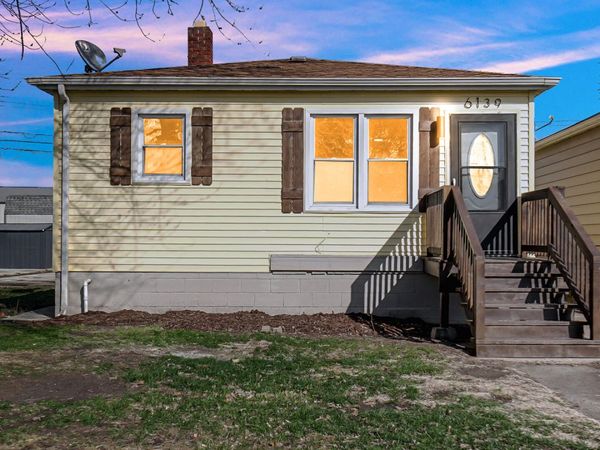 6139 Marshall Avenue, Hammond, IN 46323