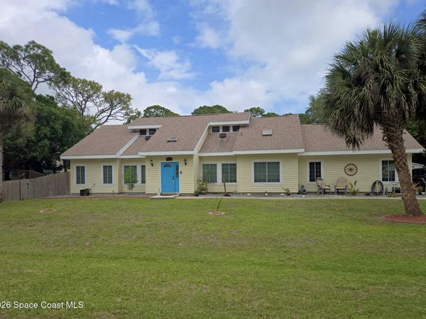 757 Penguin Avenue NE , Palm Bay, FL 32907