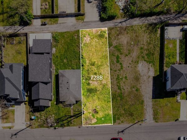 728B 29th Ave N, Nashville, TN 37209