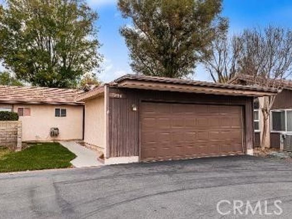 2116 Jacaranda Court, San Bernardino, CA 92404