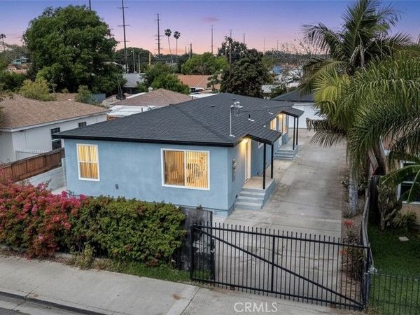 2417 W Stanford, Santa Ana, CA 92704