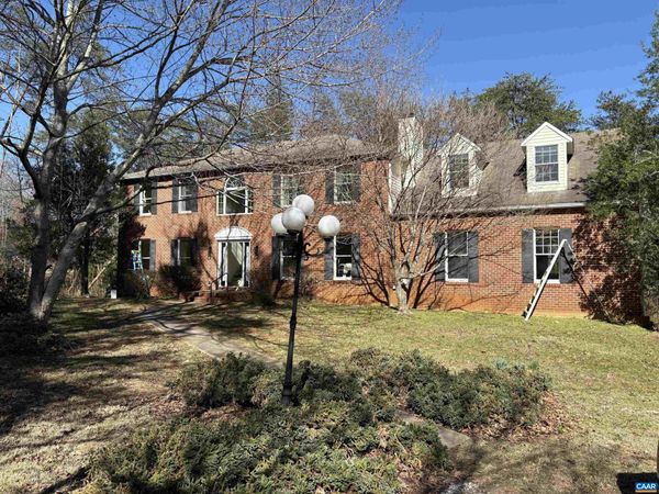 1510 BEACON HILL RD , Afton, VA 22920