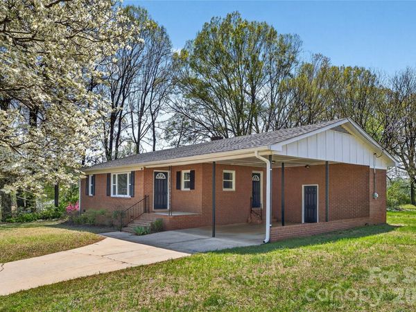 603 N Bost Street, Statesville, NC 28677