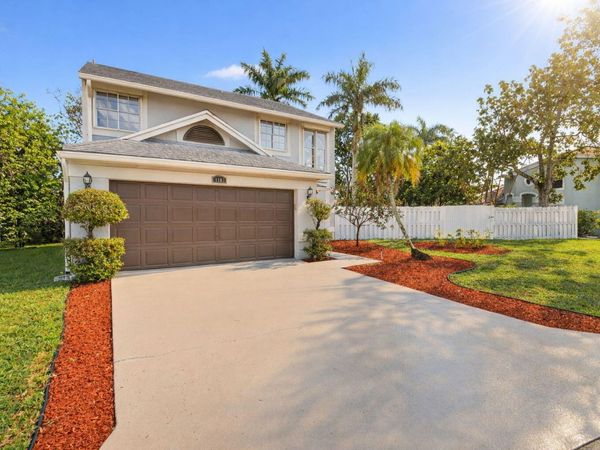 1103 W Fairfax Cir W W, Boynton Beach, FL 33436