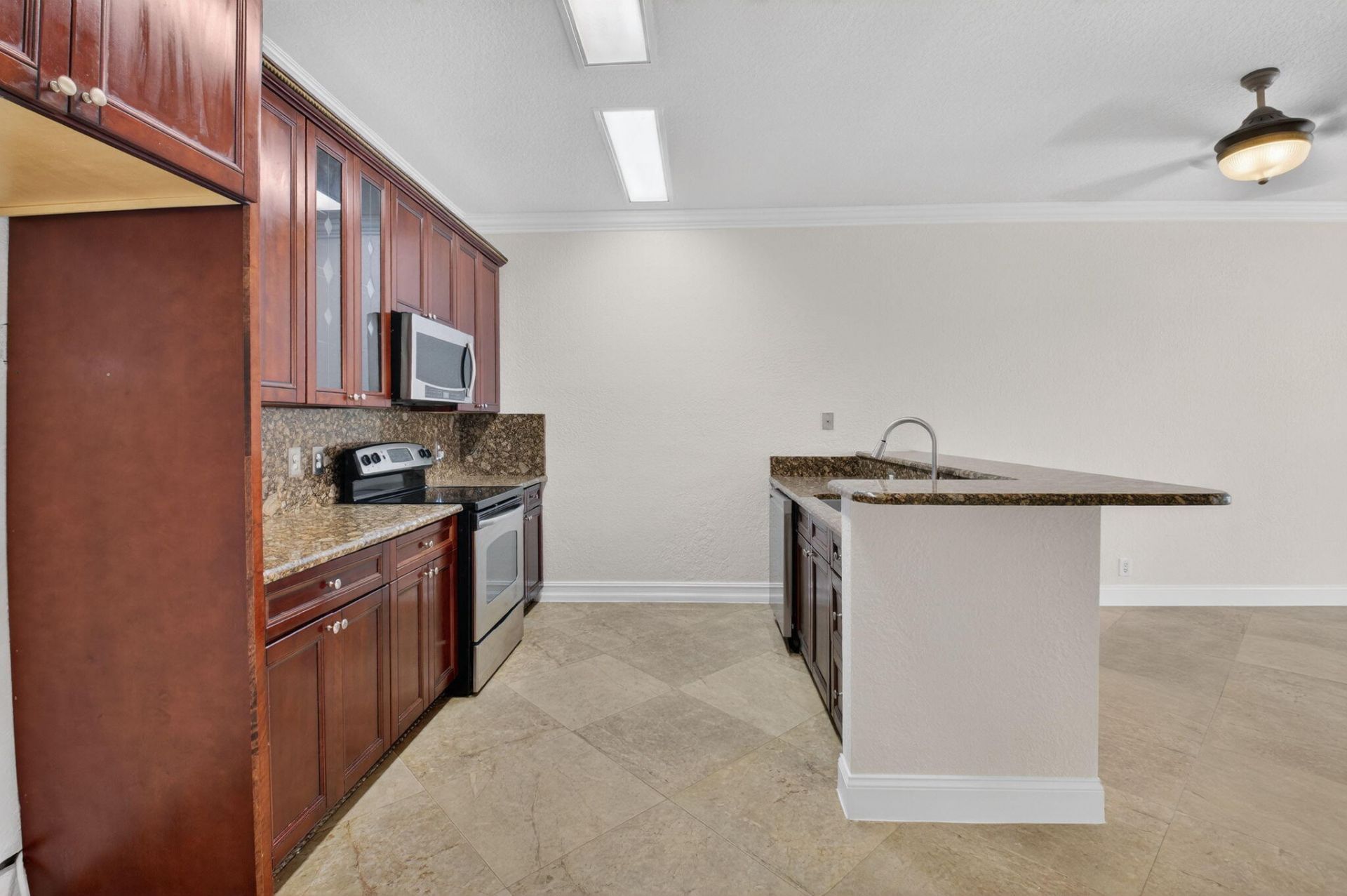 1103 W Fairfax Cir W W, Boynton Beach, FL 33436 Photo