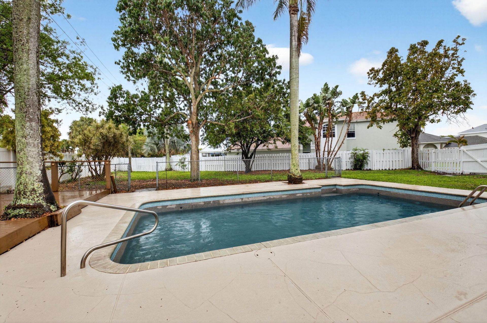 1103 W Fairfax Cir W W, Boynton Beach, FL 33436 Photo