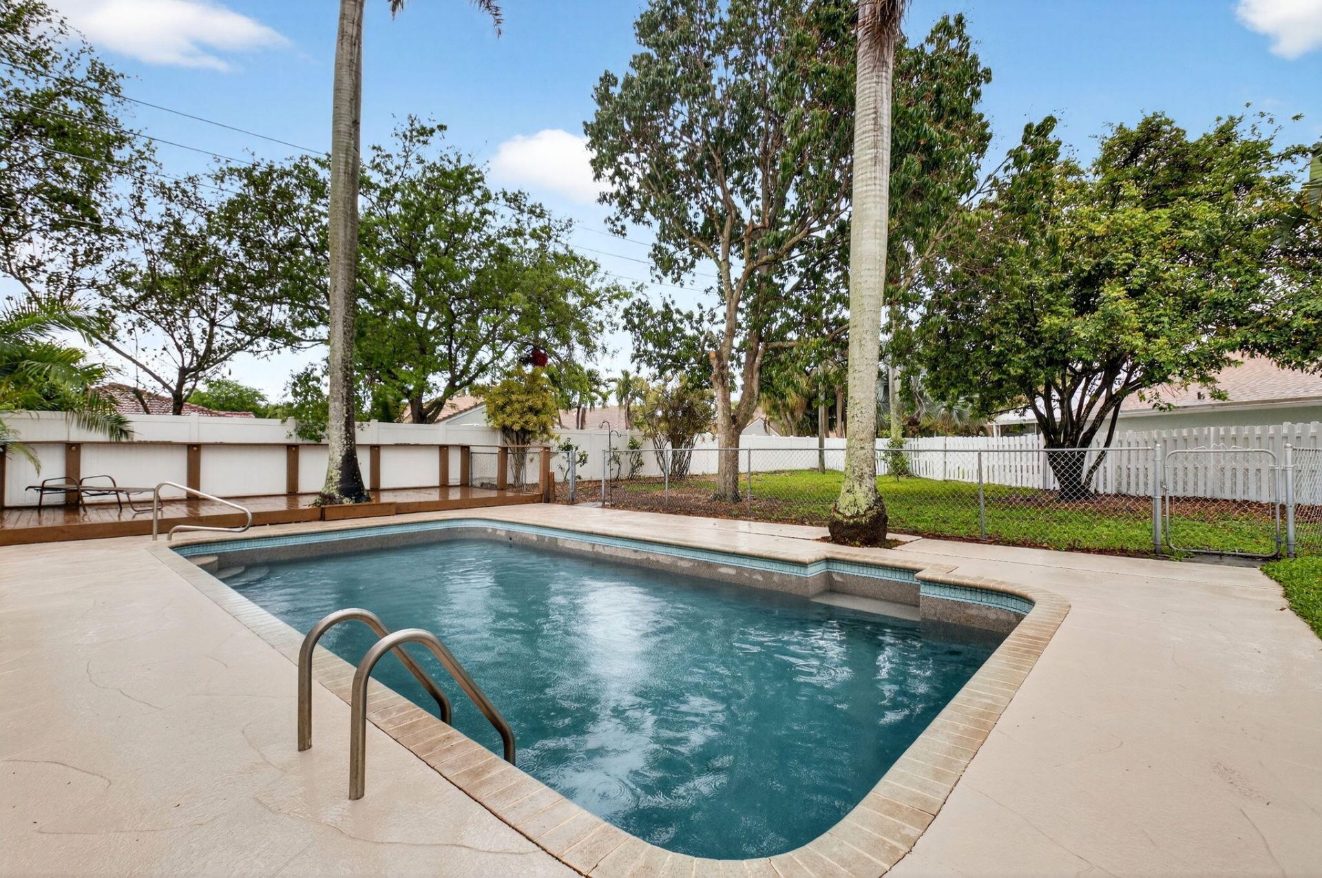 1103 W Fairfax Cir W W, Boynton Beach, FL 33436 Photo