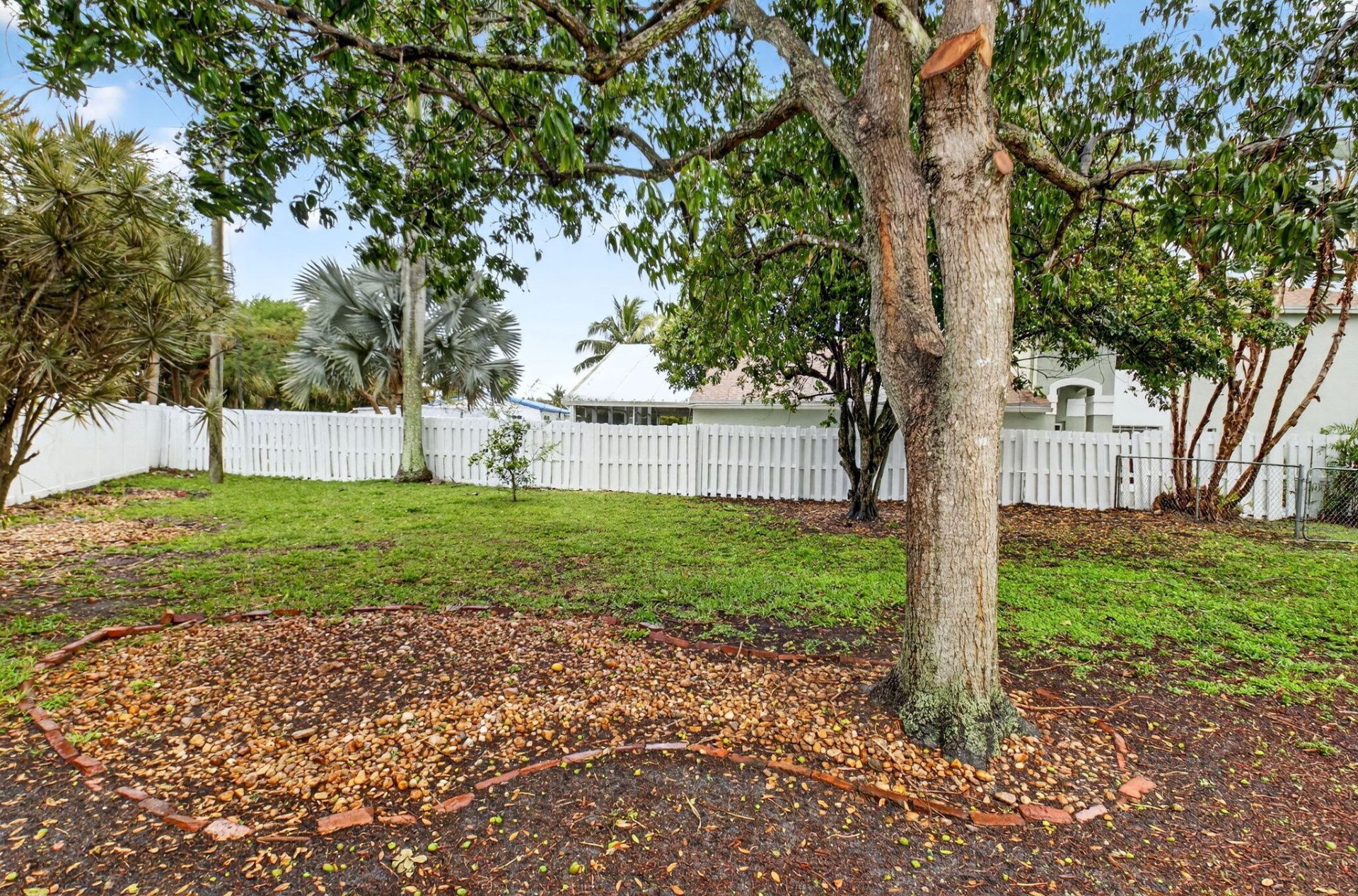 1103 W Fairfax Cir W W, Boynton Beach, FL 33436 Photo