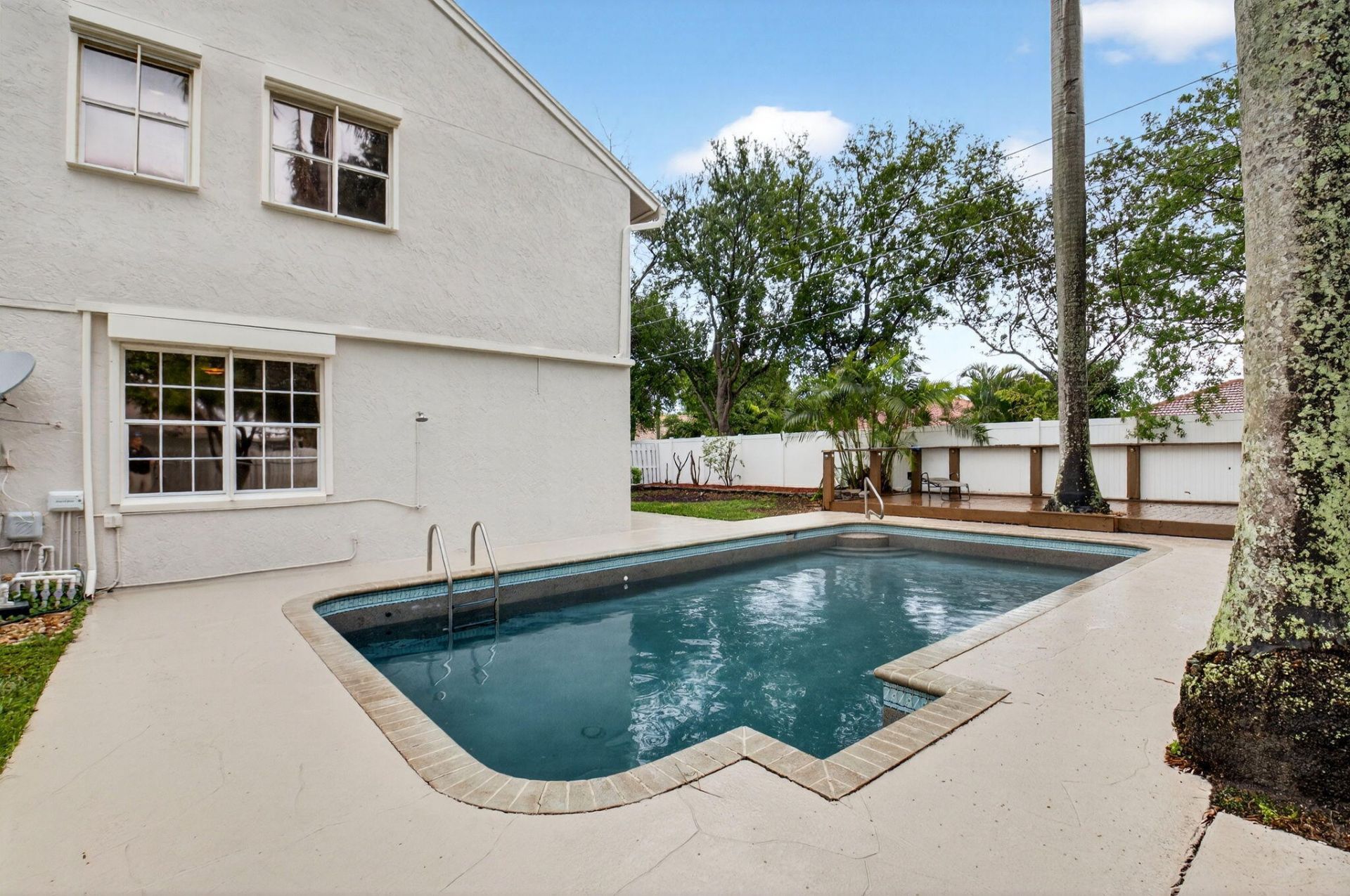 1103 W Fairfax Cir W W, Boynton Beach, FL 33436 Photo