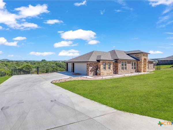 3644 Morgan Mill Road , Kempner, TX 76539
