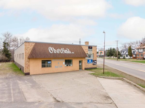 32 N 4th Avenue, Iron River, MI 49935