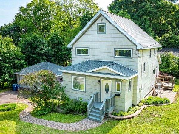 305 Emerald Street, Houghton, MI 49931