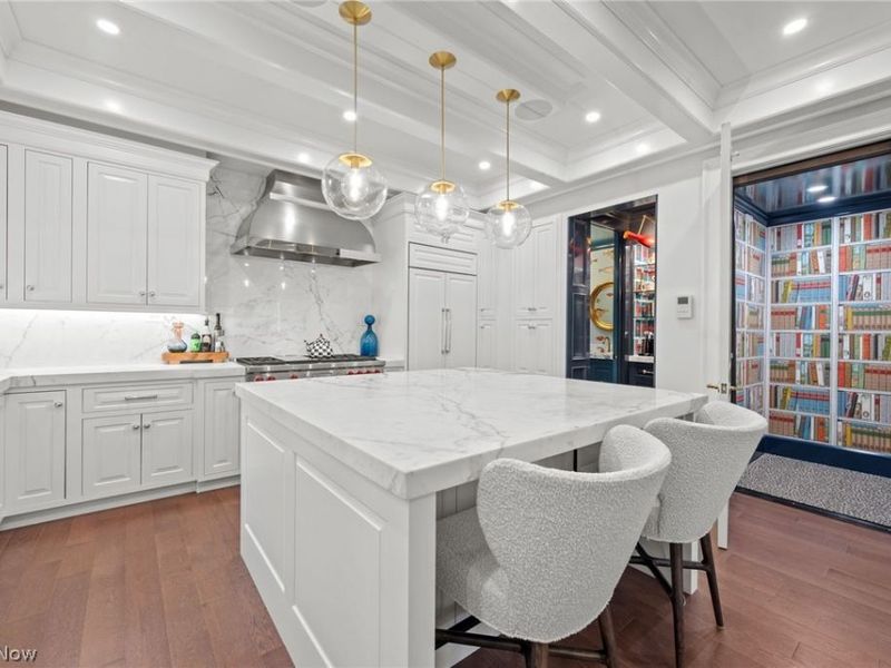 42 W Orange Street , Chagrin Falls, OH 44022 Photo 13