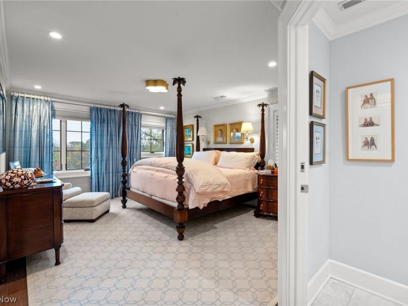 42 W Orange Street , Chagrin Falls, OH 44022 Photo 21