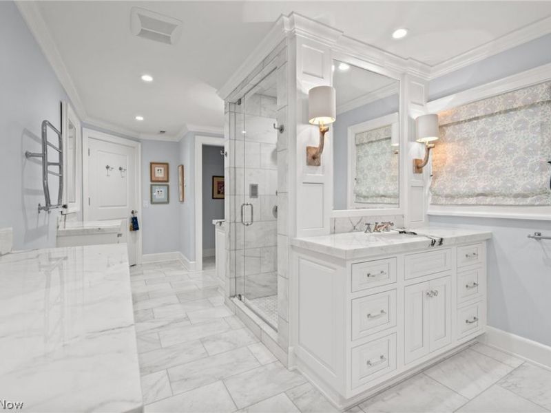 42 W Orange Street , Chagrin Falls, OH 44022 Photo 23