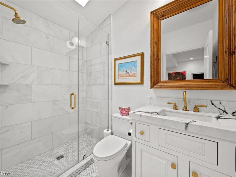 42 W Orange Street , Chagrin Falls, OH 44022 Photo 31