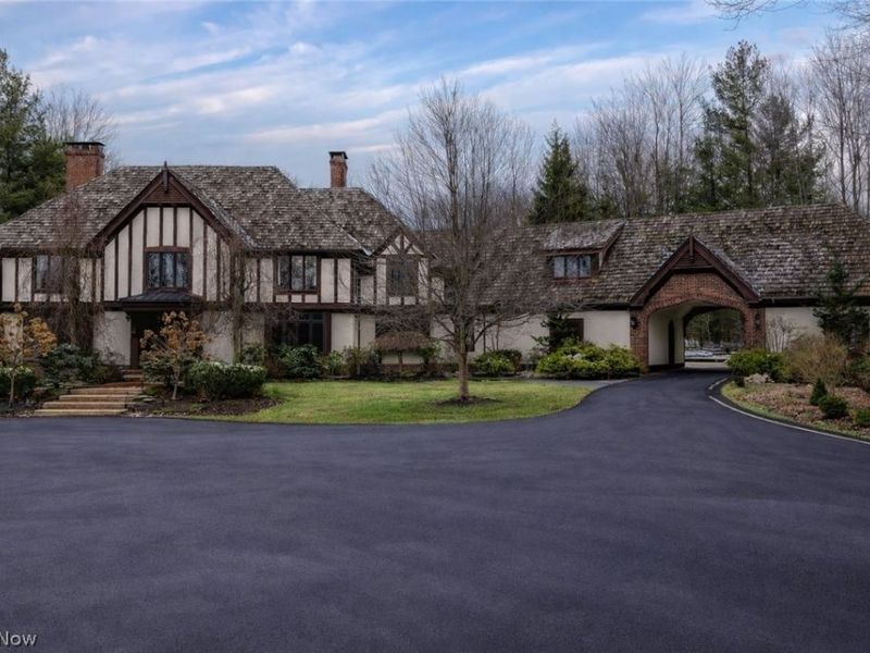 7600 Twin Lakes Trail , Russell, OH 44022 Photo 1