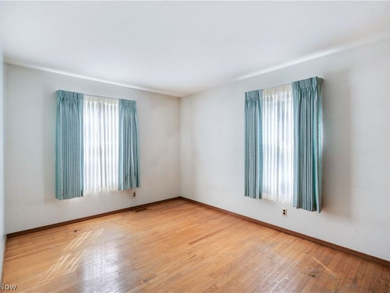 4234 Selkirk Avenue , Austintown, OH 44511 Photo 22