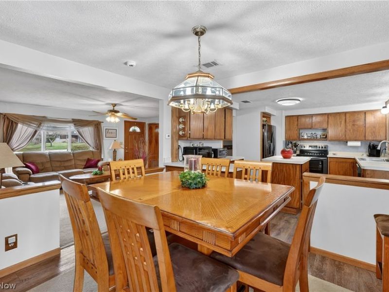 9239 Lakeside Drive , Streetsboro, OH 44241 Photo 7