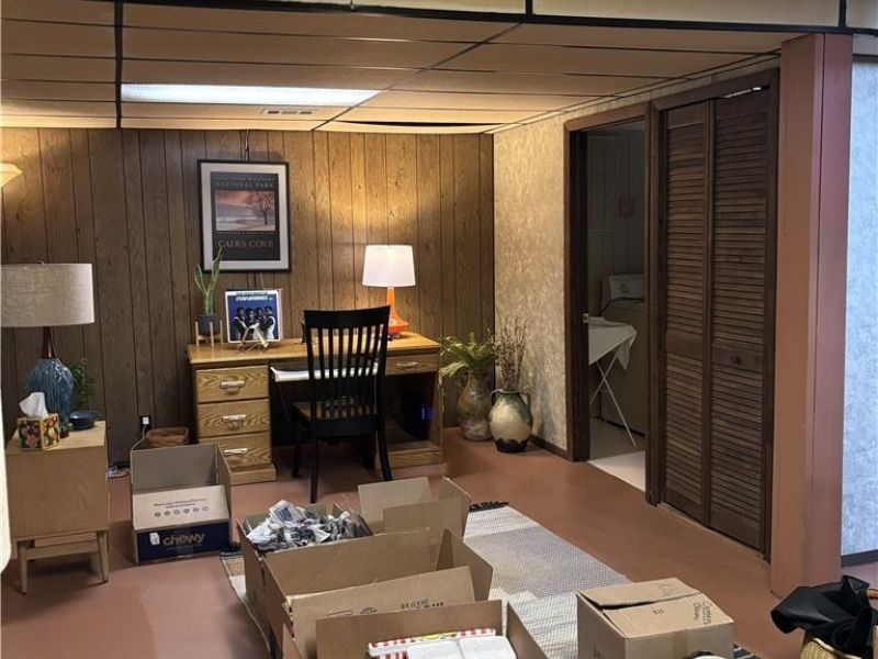 453 Springbrook Drive SW, New Philadelphia, OH 44663 Photo 21