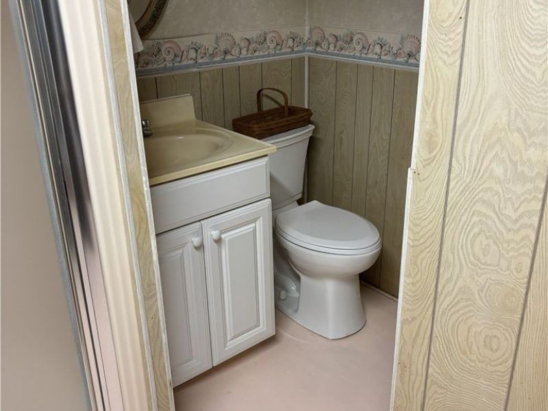 453 Springbrook Drive SW, New Philadelphia, OH 44663 Photo 23