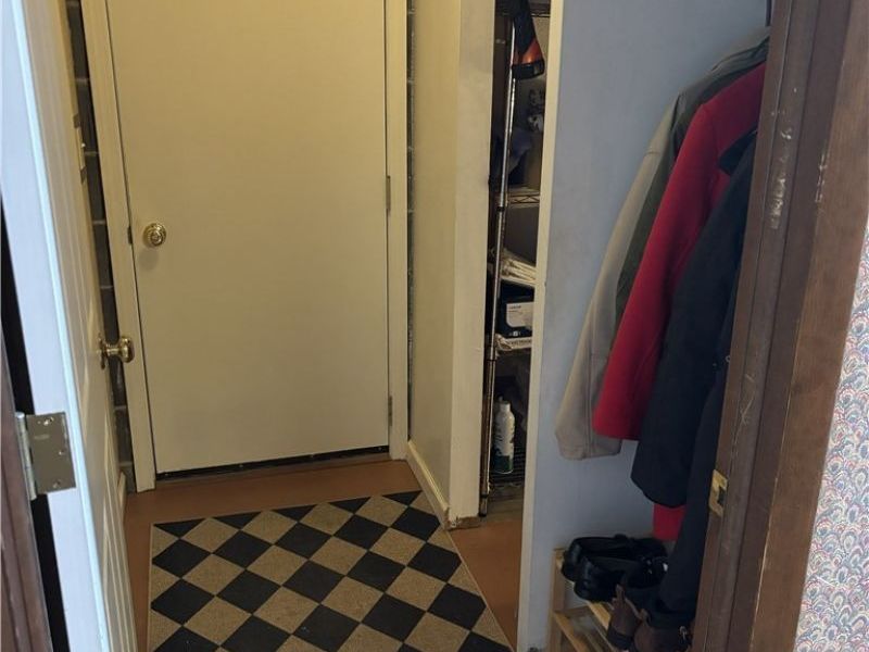 453 Springbrook Drive SW, New Philadelphia, OH 44663 Photo 24