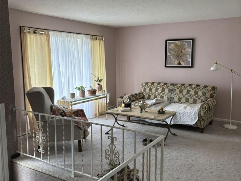 453 Springbrook Drive SW, New Philadelphia, OH 44663 Photo 6