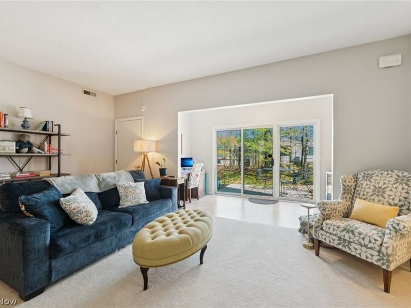 7137 Village Drive , Mentor, OH 44060 Photo 11