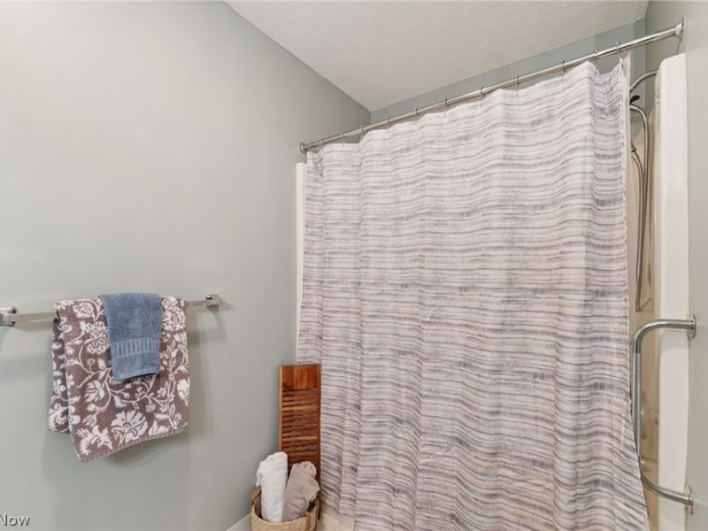 7137 Village Drive , Mentor, OH 44060 Photo 20