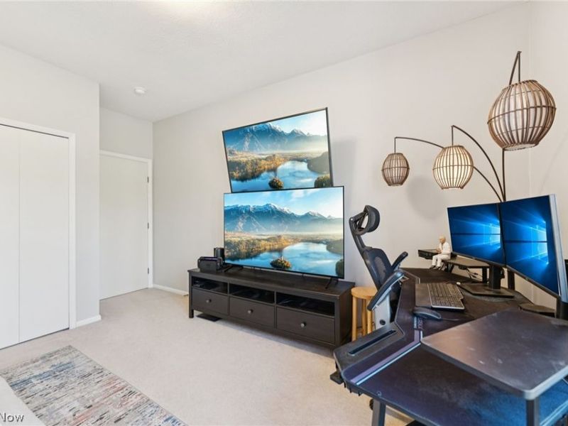 7137 Village Drive , Mentor, OH 44060 Photo 23