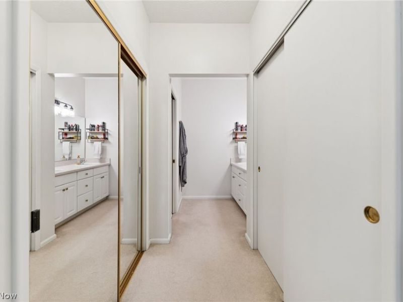 7137 Village Drive , Mentor, OH 44060 Photo 26