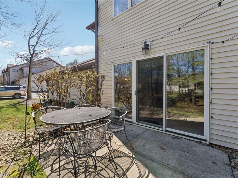 7137 Village Drive , Mentor, OH 44060 Photo 37