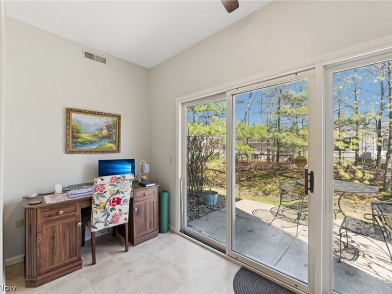 7137 Village Drive , Mentor, OH 44060 Photo 5