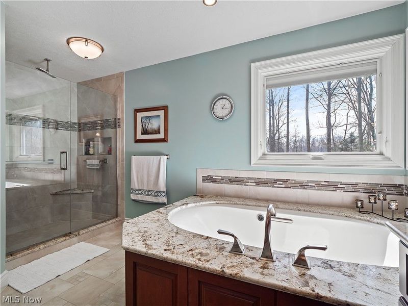 38265 Flint Ridge Drive , Grafton, OH 44044 Photo 30