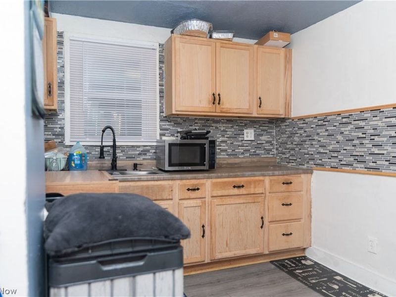 359 Reed Avenue , Akron, OH 44301 Photo 17