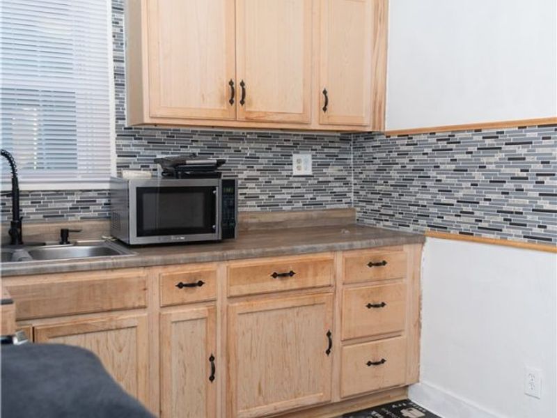 359 Reed Avenue , Akron, OH 44301 Photo 18