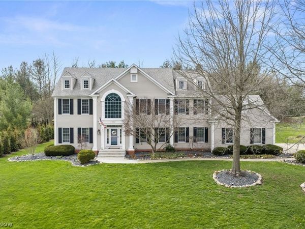 7438 Andover Way , Hudson, OH 44236