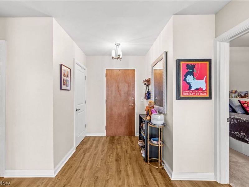 1403 Copper Trace , Unit 303, Cleveland Heights, OH 44118 Photo 3