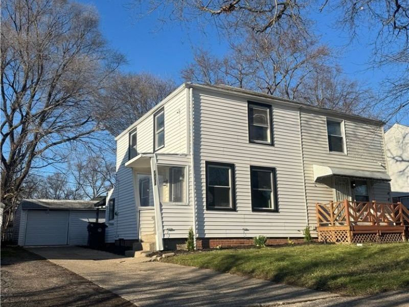 14232 Rainbow Avenue , Cleveland, OH 44111 Photo 2