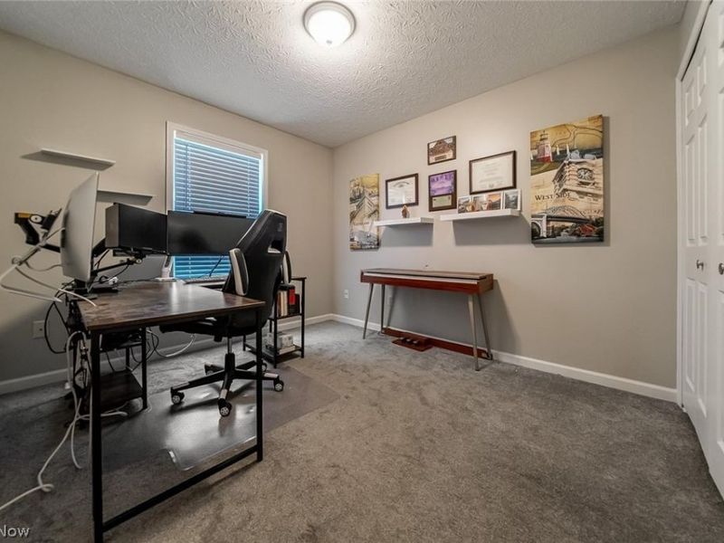 4082 W 226th Street , Fairview Park, OH 44126 Photo 24