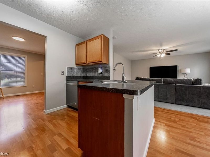 4082 W 226th Street , Fairview Park, OH 44126 Photo 7