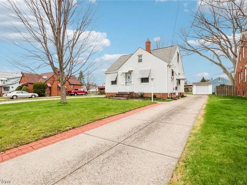 2511 Northview Road , Rocky River, OH 44116 Photo 2